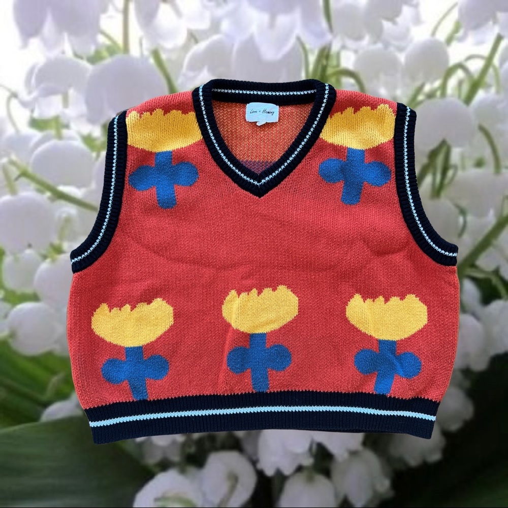 Love + Harmony Flower Crop Sweater Vest